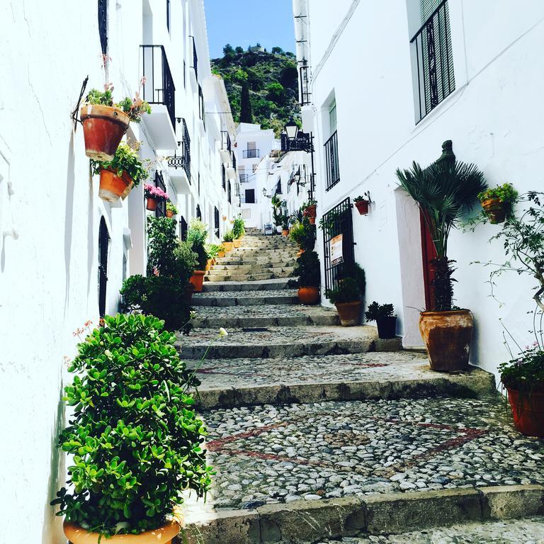 Axarquia Apartments Nerja Esterno foto